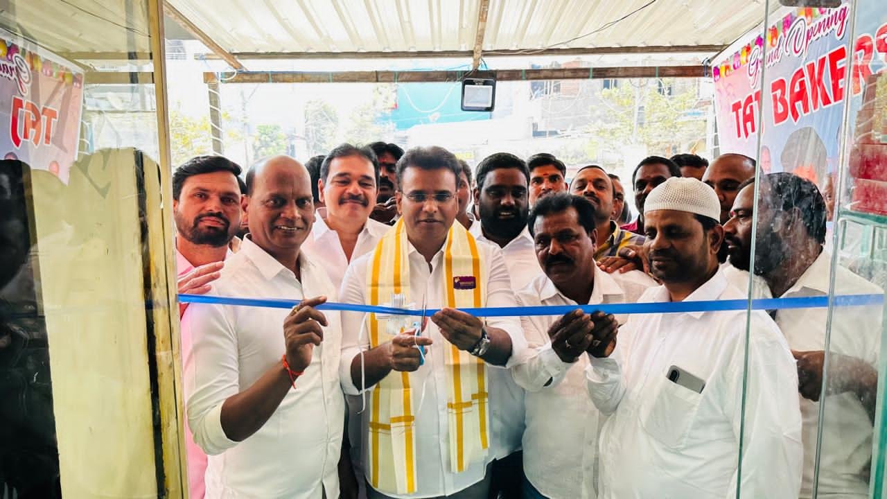 స్వయం ఉపాధితోనే సమగ్ర అభివృద్ధి 